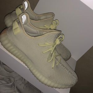 Yeezy V2 butter